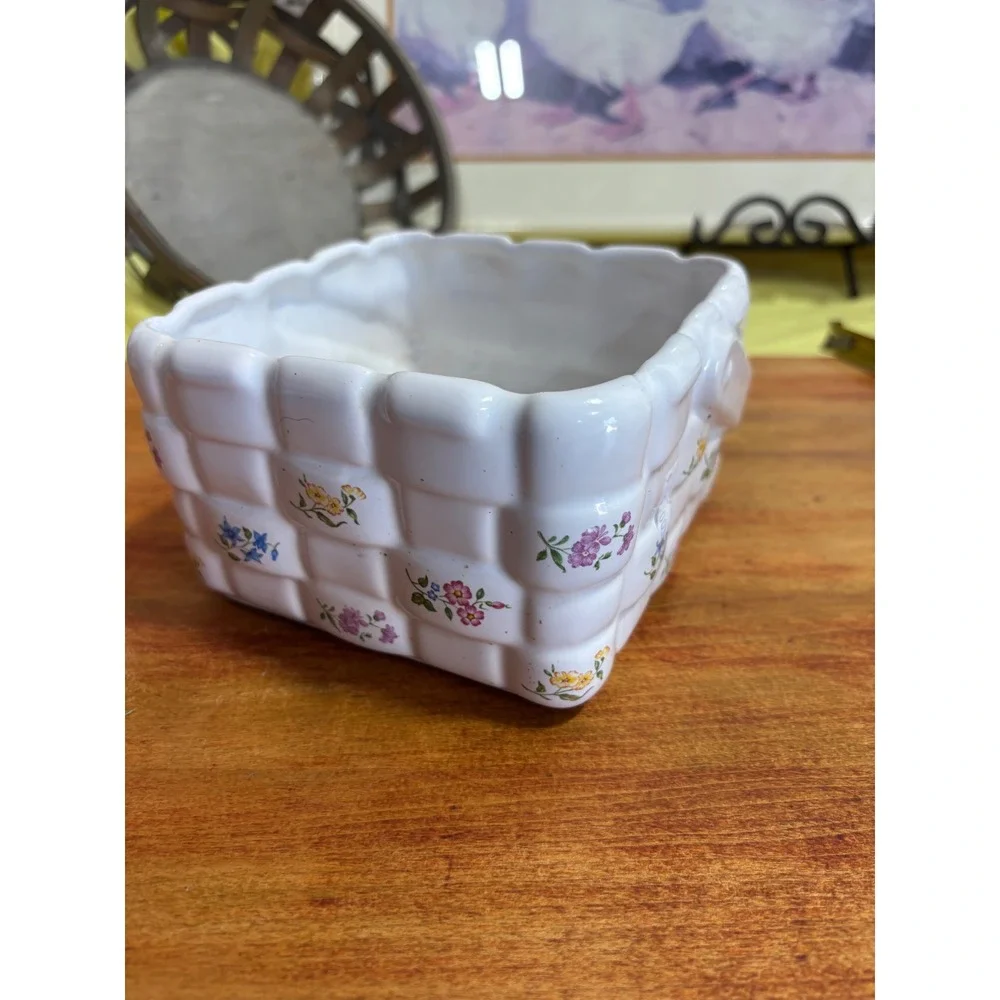 Teleflora Gift Ceramic Basketweave Planter White Floral Square Vase Cottagecore